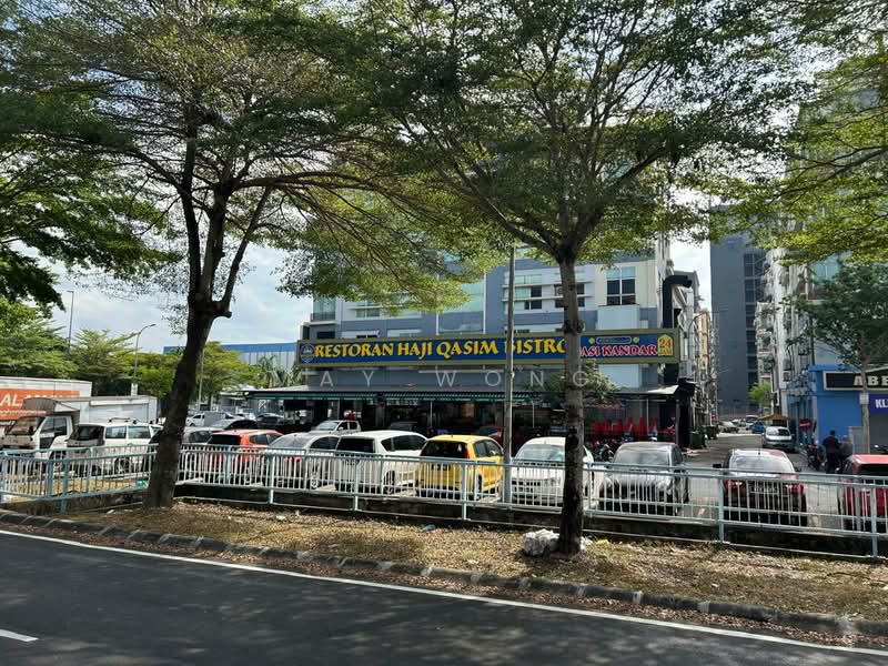 Shop for Rent in Seksyen 16 (Shah Alam) - May Wong - Exterior - PropertyGuru.com.my