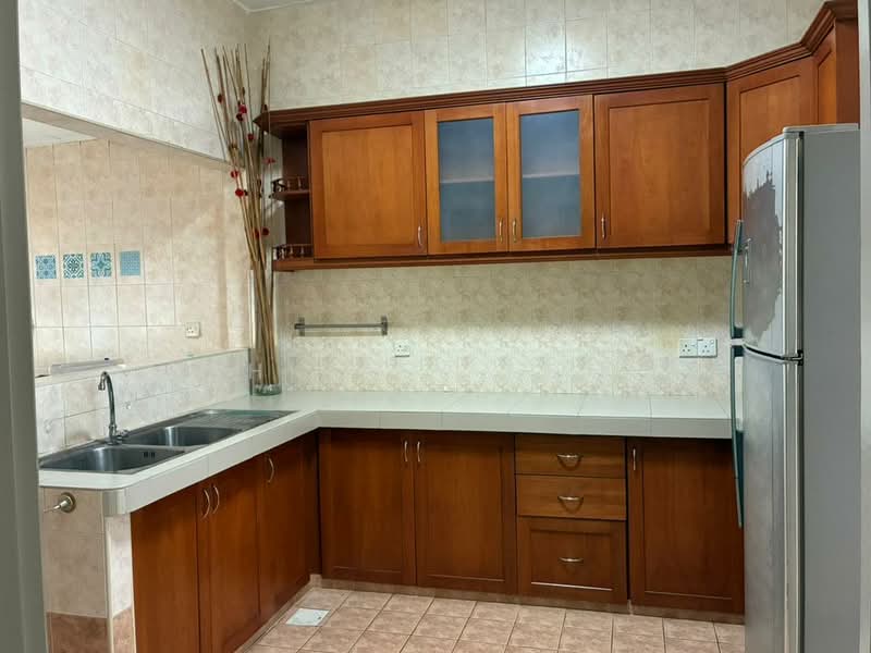 2-storey Terraced House for Rent in Bukit Jelutong (Shah Alam) - Shirley Looi - Kitchen - PropertyGuru.com.my