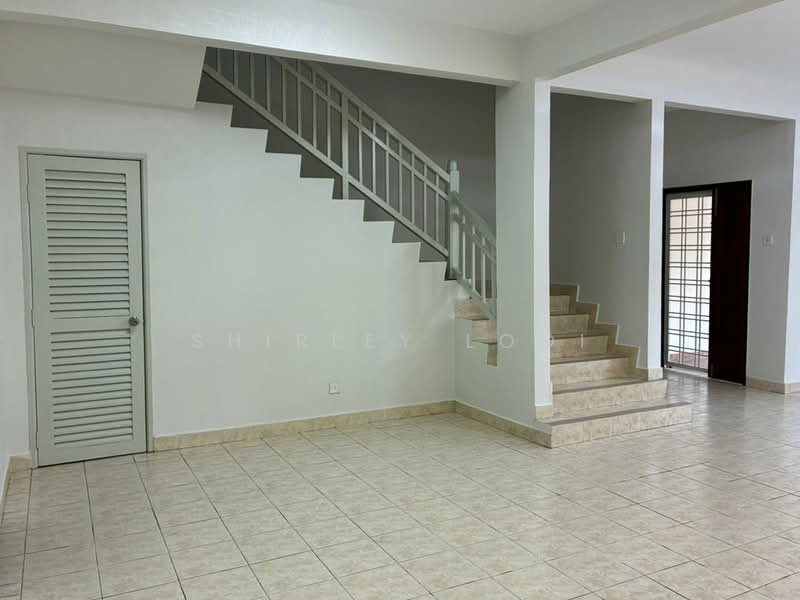 2-storey Terraced House for Rent in Bukit Jelutong (Shah Alam) - Shirley Looi - Living Room - PropertyGuru.com.my