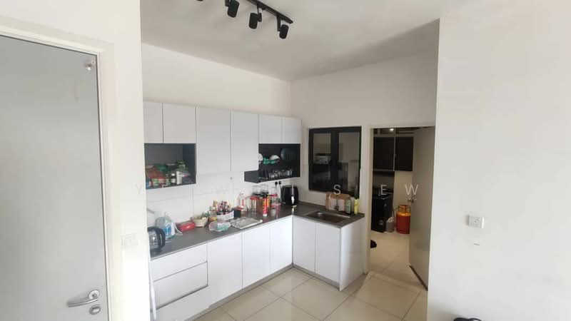 Kondominium untuk Dijual di Casa Green - Yeow Li Siew - Kitchen - PropertyGuru.com.my