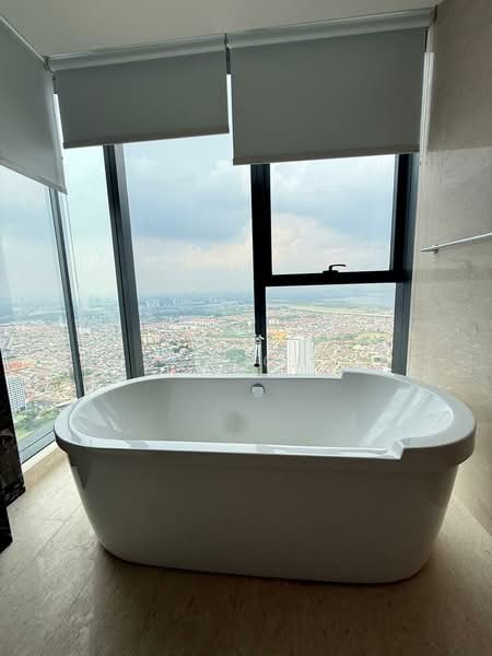 Service Residence for Rent at The Astaka @ 1 Bukit Senyum - Vyon Chee - Bathroom - PropertyGuru.com.my