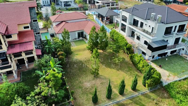 Bungalow for Sale in Bandar Baru Bangi (Selangor) - Gudrotullah Ikhwan - Exterior - PropertyGuru.com.my
