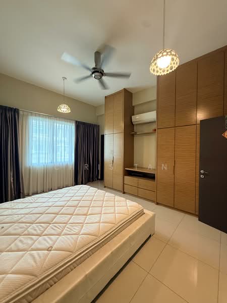 3-storey Terraced House for Sale in Batu Maung (Penang) - Chris Tan - PropertyGuru.com.my