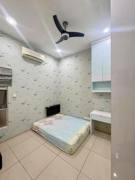 3-storey Terraced House for Sale in Bandar Seri Alam (Masai) - Noctis Tan - Bedroom - PropertyGuru.com.my