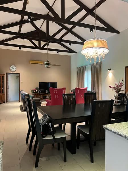 Bungalow for Sale in Seksyen 1 Bandar Baru Bangi (Bandar Baru Bangi) - Gudrotullah Ikhwan - Living Room - PropertyGuru.com.my