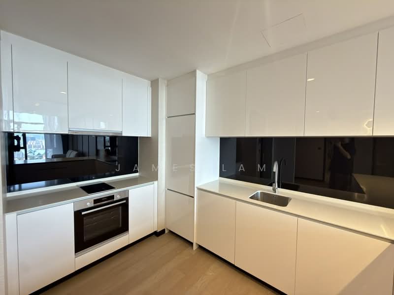 Service Residence for Sale at Star Residences Two - James Lam - Kitchen - PropertyGuru.com.my