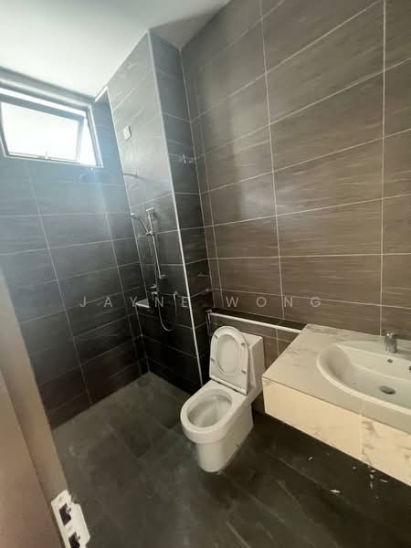 Rumah Berkembar untuk Dijual di Nusa Sentral (Iskandar Puteri (Nusajaya)) - Jayne Wong - Bathroom - PropertyGuru.com.my