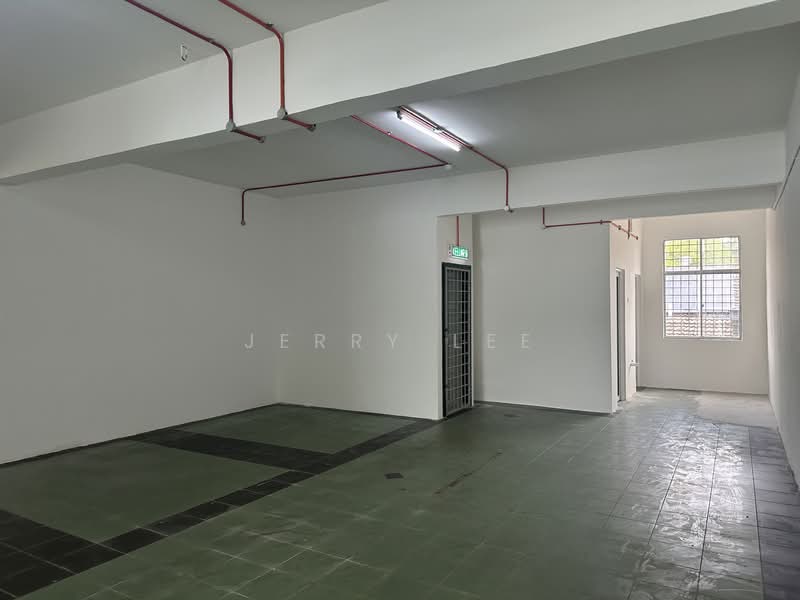Shop for Rent in Taman Megah (Petaling Jaya) - Jerry Lee - Interior - PropertyGuru.com.my