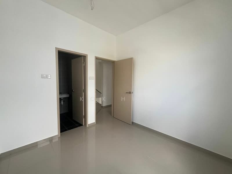 Rumah Teres 2 Tingkat untuk Dijual di Taman Desa Tebrau (Tebrau) - Kok Hui - Interior - PropertyGuru.com.my
