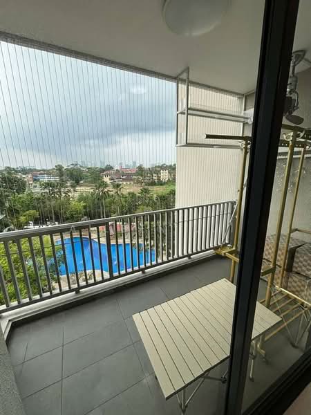 Pangsapuri untuk Disewa di Molek Pine 4 - Aileen Lui - Balcony - PropertyGuru.com.my