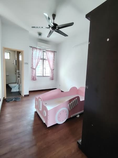 Rumah Teres 2 Tingkat untuk Disewa di Kemuning Utama (Shah Alam) - Anddy Gan - Bedroom - PropertyGuru.com.my