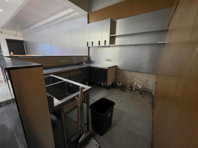 Shop for Rent in George Town (Penang) - Liz Lim - Kitchen - PropertyGuru.com.my