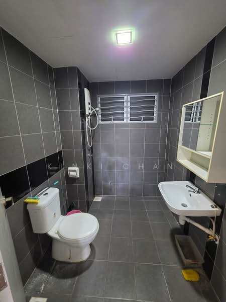 Kondominium untuk Dijual di Seri Puteri - KINKI CHAN - Bathroom - PropertyGuru.com.my