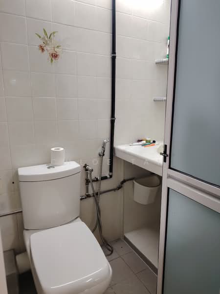 2-storey Terraced House for Sale in Sungai Dua (Penang) - Chloe Tan - Bathroom - PropertyGuru.com.my
