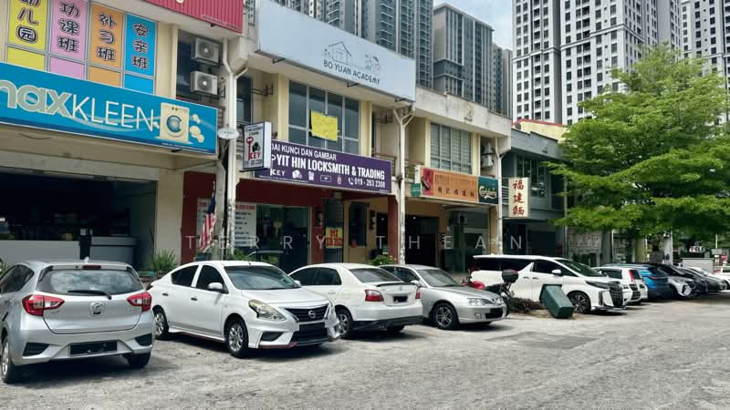 Shop / Office for Sale in Taman Equine (Seri Kembangan) - Terry Thean - Exterior - PropertyGuru.com.my