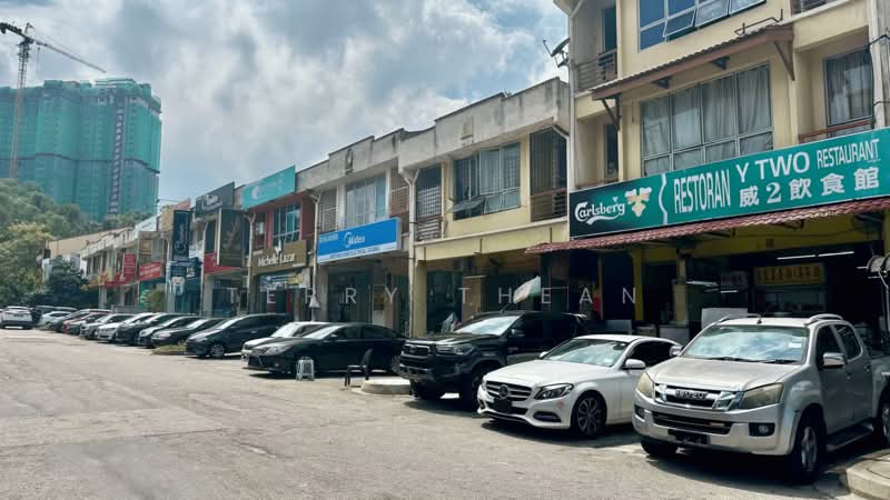 Shop / Office for Sale in Taman Equine (Seri Kembangan) - Terry Thean - Exterior - PropertyGuru.com.my