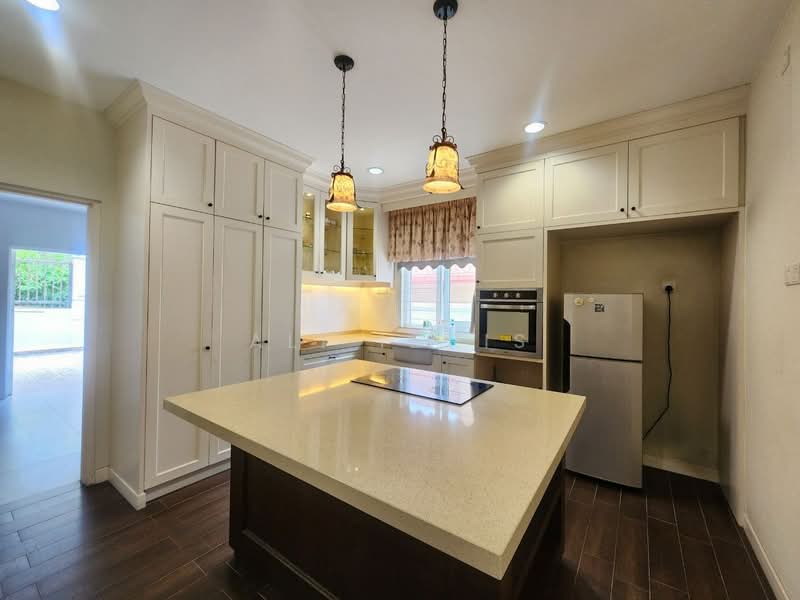 Bungalow for Sale in Bukit Jelutong (Shah Alam) - Ali Idris - Kitchen - PropertyGuru.com.my