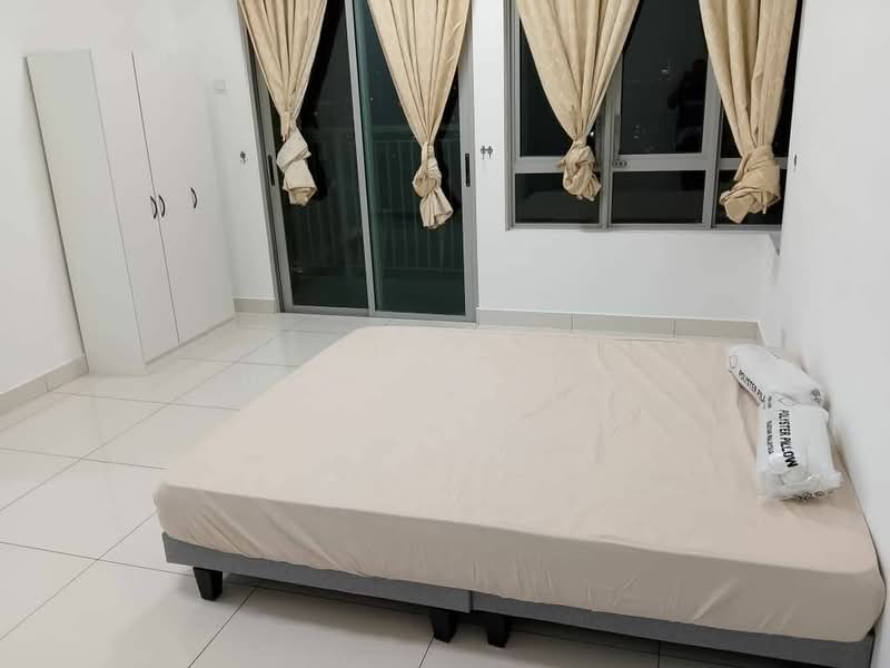 Condominium for Sale at Hon Residensi @ City Garden Commercial Centre - Victor Foo - Bedroom - PropertyGuru.com.my