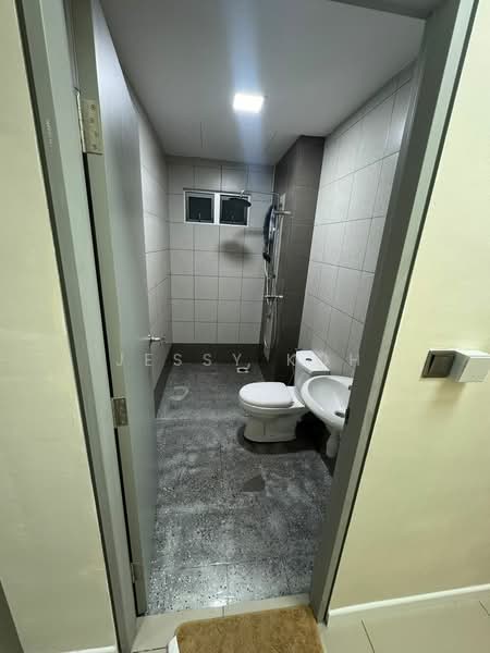 Servis Apartment untuk Disewa di One 49 Residence - Jessy Koh - Bathroom - PropertyGuru.com.my