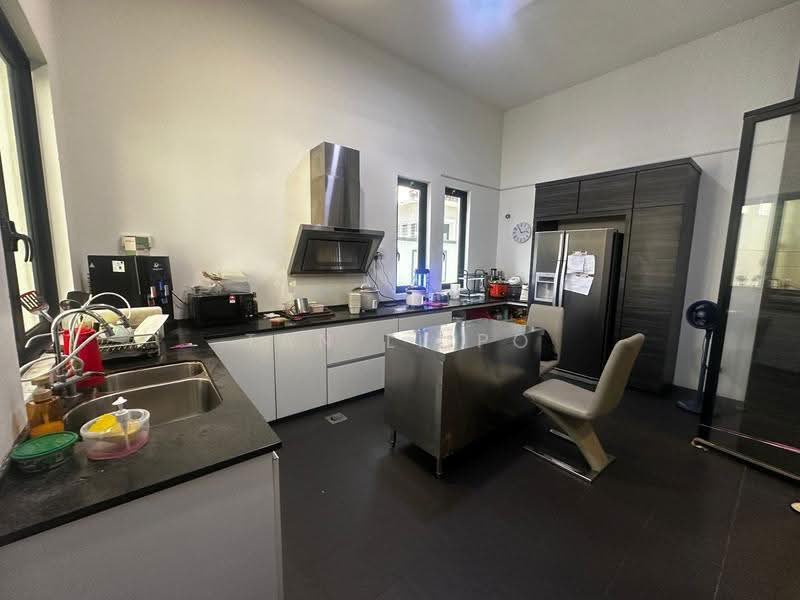 Bungalow House for Sale in Bandar Mahkota Cheras (Cheras) - Lily Tan - Kitchen - PropertyGuru.com.my
