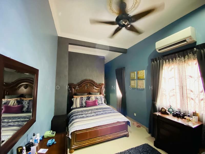 Bungalow for Sale in Gombak (Selangor) - Norafian SMH - Bedroom - PropertyGuru.com.my