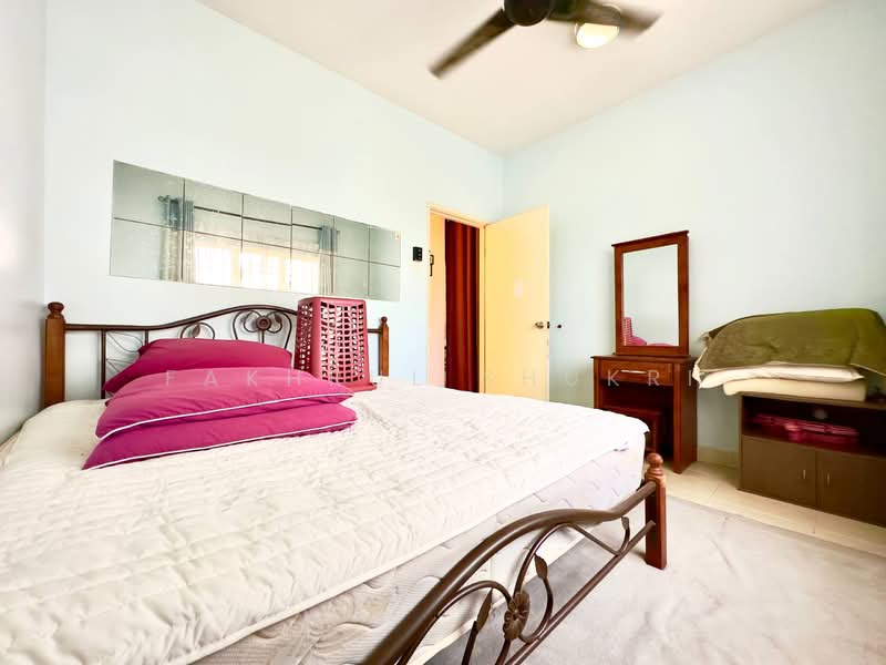 Condominium for Sale at Kristal Heights - Fakhrul Shukri - Bedroom - PropertyGuru.com.my