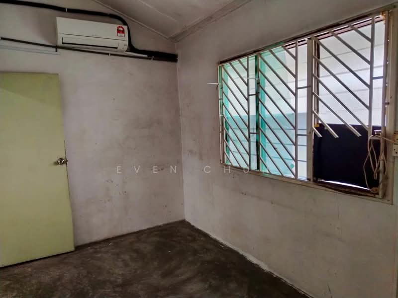 Rumah Teres 2 Tingkat untuk Dijual di Taman Desa Cemerlang (Ulu Tiram) - Even Chun - Interior - PropertyGuru.com.my