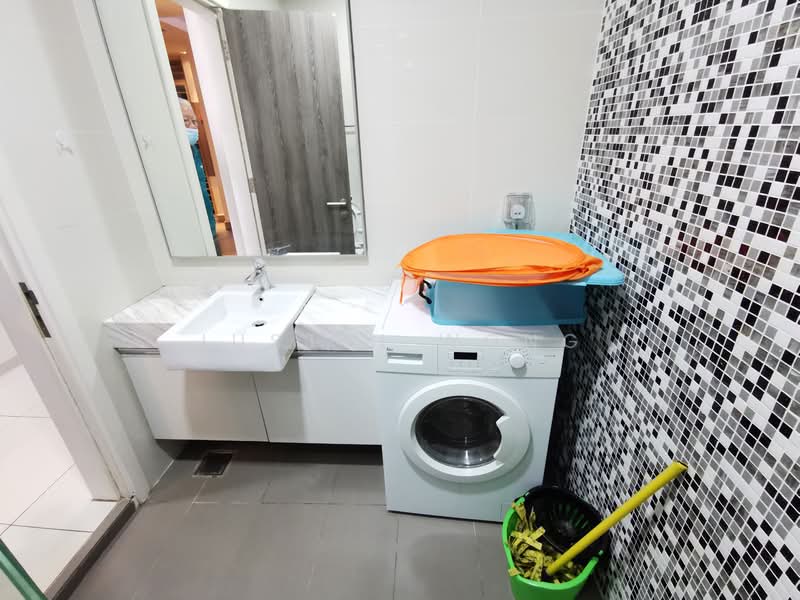 Service Residence for Sale at M Suites - Justin Wong - Bathroom - PropertyGuru.com.my