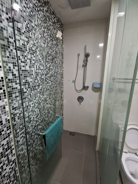 Service Residence for Sale at M Suites - Justin Wong - Bathroom - PropertyGuru.com.my