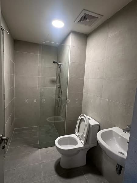 Servis Apartment untuk Dijual di Pavilion Suites - Kar Hoe Yip - Bathroom - PropertyGuru.com.my