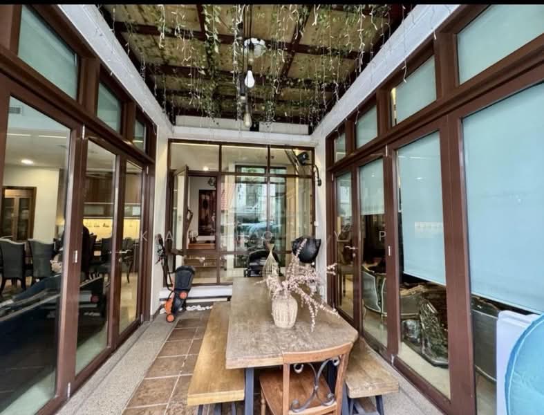 Servis Apartment untuk Dijual di Pavilion Suites - Kar Hoe Yip - Interior - PropertyGuru.com.my