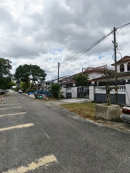 Semi-Detached House for Sale in Taman Johor Jaya (Johor Bahru) - Luis Lim - PropertyGuru.com.my