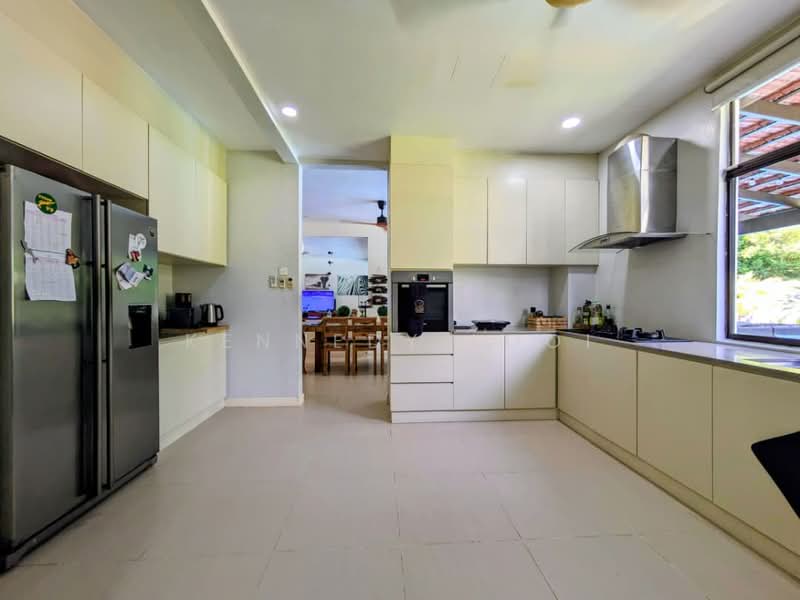 Bungalow for Sale in Leisure Farm (Gelang Patah) - Kennedy Looi - Kitchen - PropertyGuru.com.my
