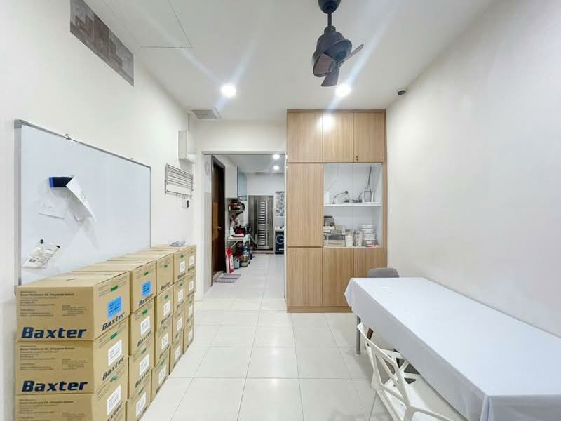 Rumah Teres 1 Tingkat untuk Dijual di Taman Bukit Maluri (Kepong) - Kiing TW - Interior - PropertyGuru.com.my
