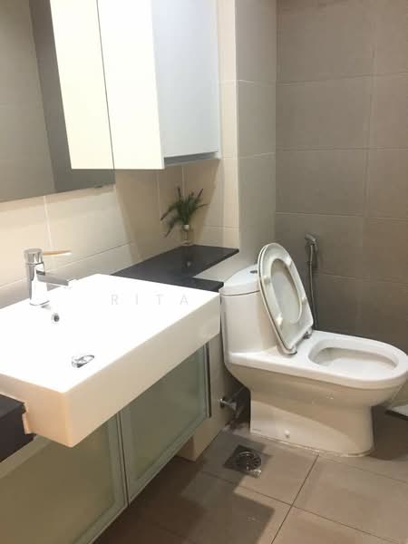 Kondominium untuk Dijual di The Park Residences 1 - Rita Loh - Bathroom - PropertyGuru.com.my
