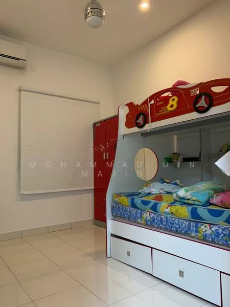 Rumah Berkembar untuk Dijual di Setia Impian (Setia Alam) - Mohammad Din Majid - Bedroom - PropertyGuru.com.my
