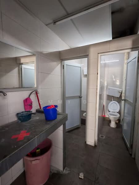 Kilang untuk Disewa di Seberang Perai (Penang) - Tommy Gan - Bathroom - PropertyGuru.com.my