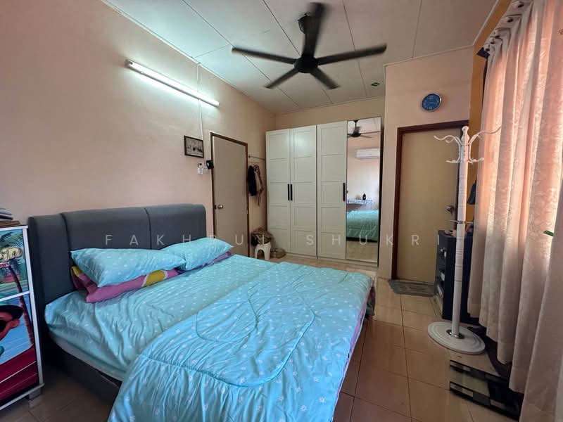 Rumah Teres 2 Tingkat untuk Dijual di Sungai Buloh (Selangor) - Fakhrul Shukri - Bedroom - PropertyGuru.com.my