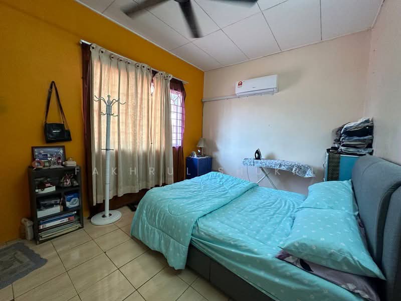 Rumah Teres 2 Tingkat untuk Dijual di Sungai Buloh (Selangor) - Fakhrul Shukri - Bedroom - PropertyGuru.com.my