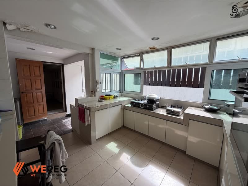 Semi-Detached House for Sale in SS2 (Petaling Jaya) - Anddy Gan - Kitchen - PropertyGuru.com.my