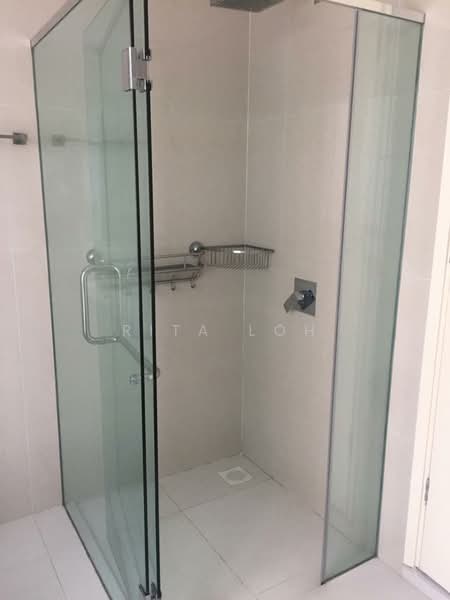 Kondominium untuk Dijual di The Park Residences 1 - Rita Loh - Bathroom - PropertyGuru.com.my