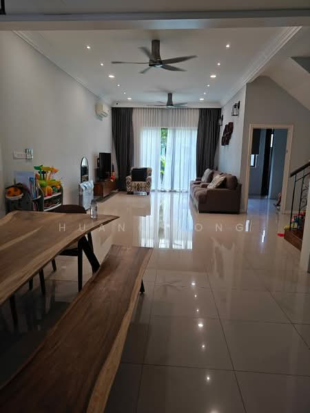 2-storey Terraced House for Rent in Setia Eco Glades (Cyberjaya) - Huang Hong - Living Room - PropertyGuru.com.my