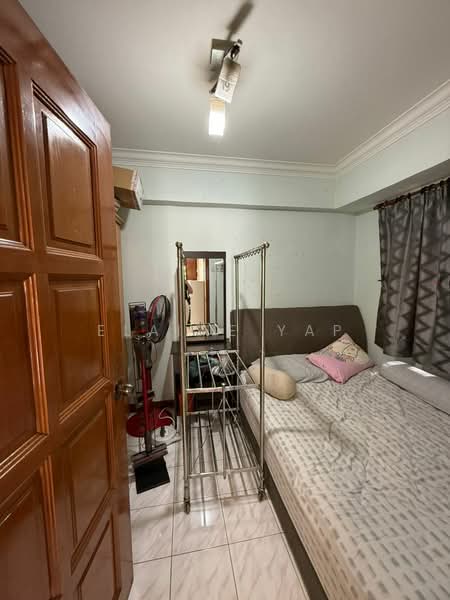 Apartment for Sale at Vista Saujana - Elaine Yap - Bedroom - PropertyGuru.com.my