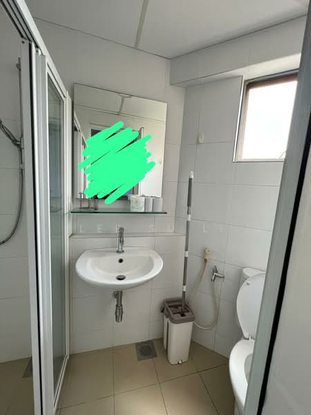 Condominium for Rent at Indah Villa Condominium - Lee Su Li - Bathroom - PropertyGuru.com.my