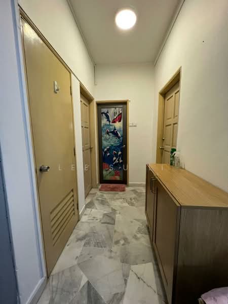 Condominium for Rent at Indah Villa Condominium - Lee Su Li - Corridor - PropertyGuru.com.my
