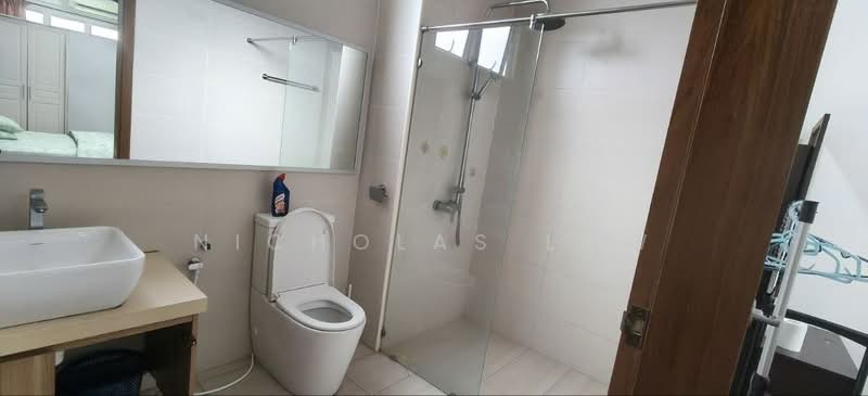 Service Residence for Rent at Grandview 360 - Nicholas Low - Bathroom - PropertyGuru.com.my