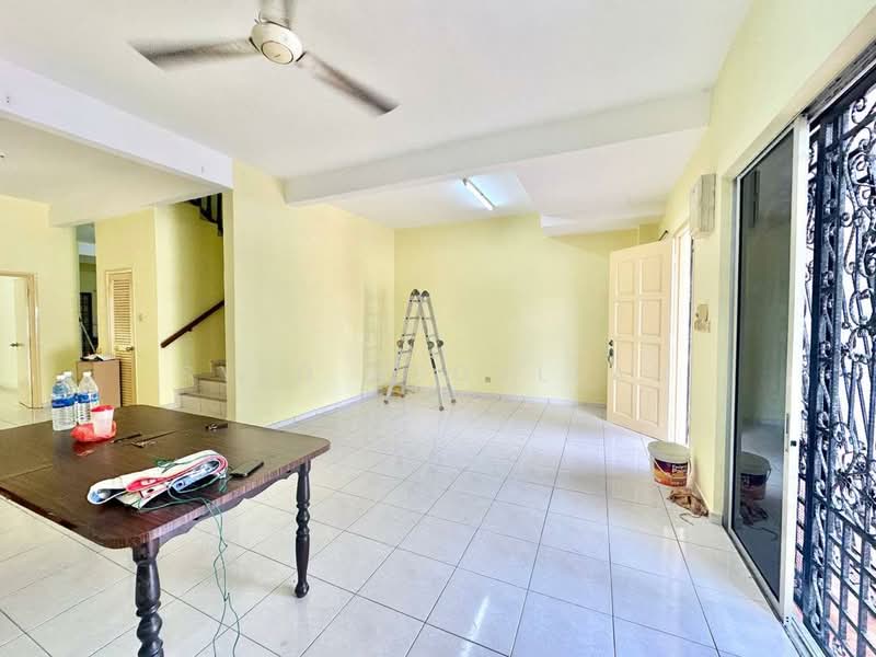 Rumah Teres 2 Tingkat untuk Disewa di Shah Alam (Selangor) - Syed Abdullah - Living Room - PropertyGuru.com.my