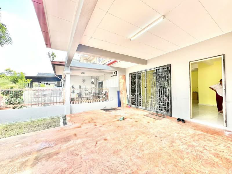 Rumah Teres 2 Tingkat untuk Disewa di Shah Alam (Selangor) - Syed Abdullah - Exterior - PropertyGuru.com.my
