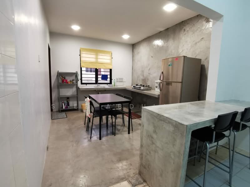 2-storey Terraced House for Rent in Shah Alam (Selangor) - Syed Abdullah - Kitchen - PropertyGuru.com.my