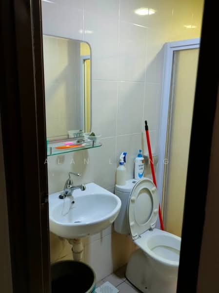 Service Residence for Rent at OUG Parklane - ALAN LEONG - Bathroom - PropertyGuru.com.my